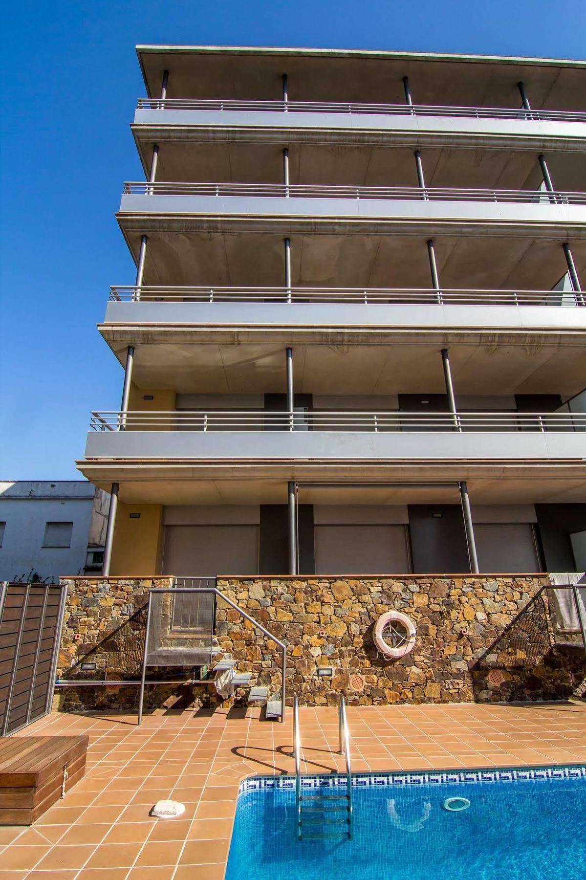 Agi Torre Quimeta Apartments Roses Exteriér fotografie